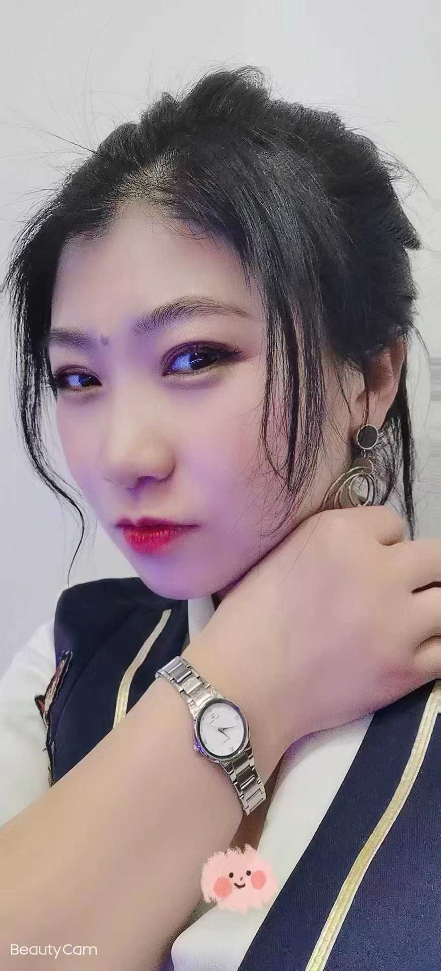 妹子kh很棒，姿势也很配合