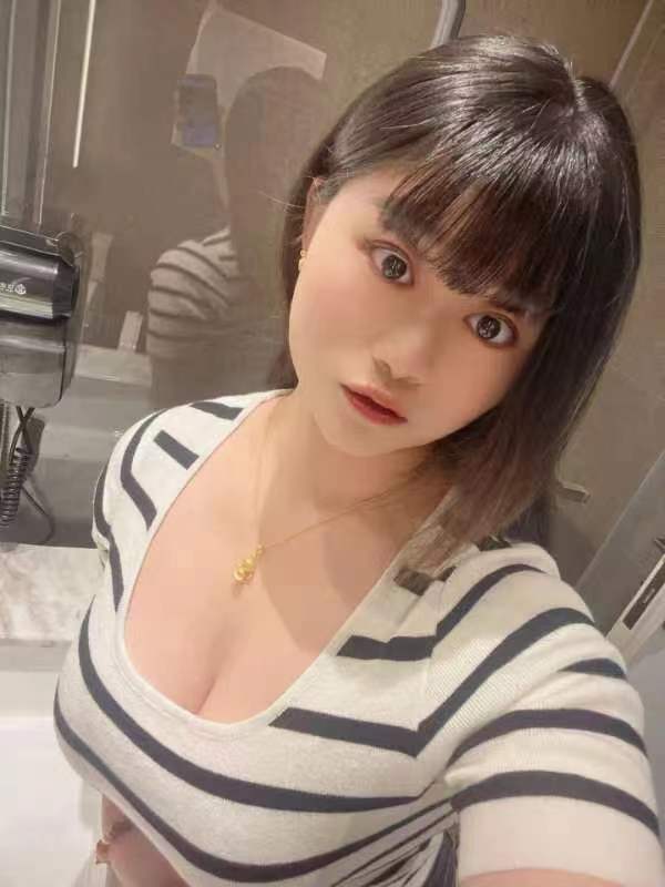 体验一次很有手感的小姐姐