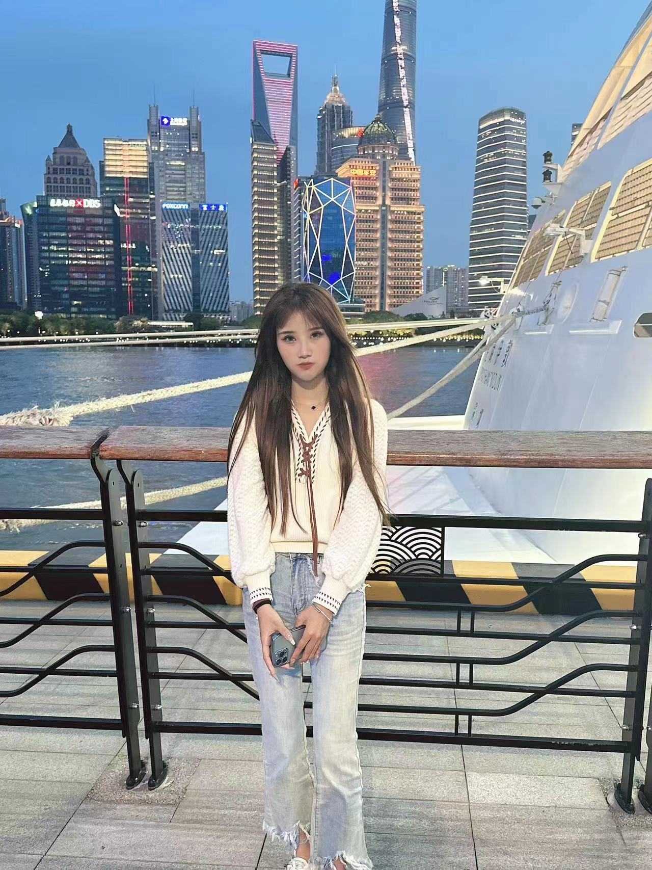 主动类型的小姐姐