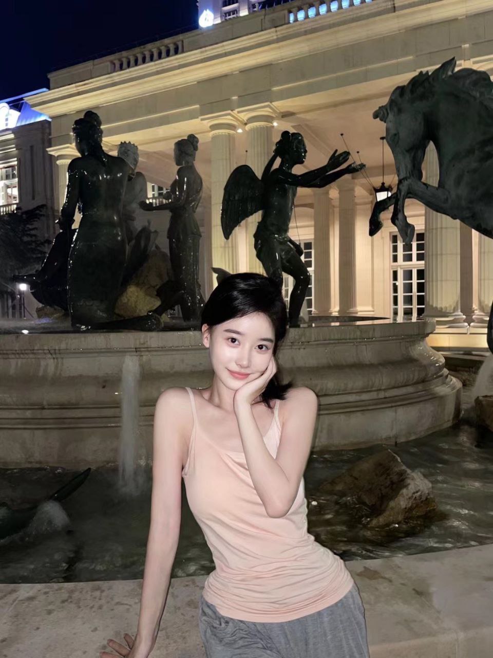 刚下海的小美女