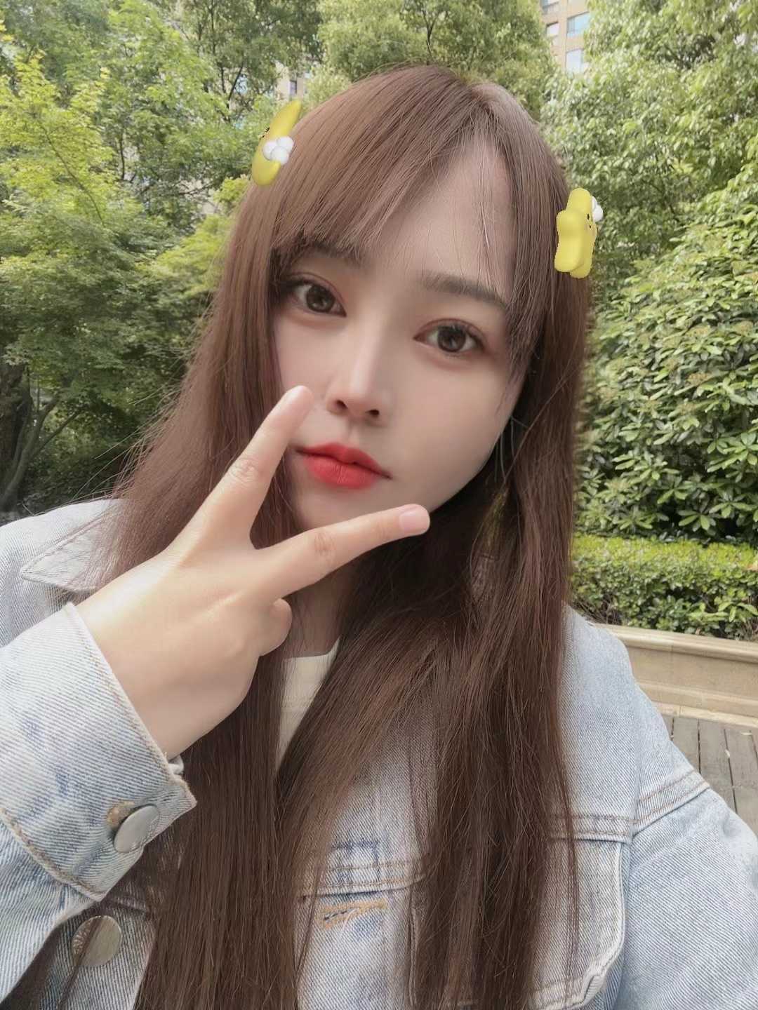 新吴区晶晶妹妹