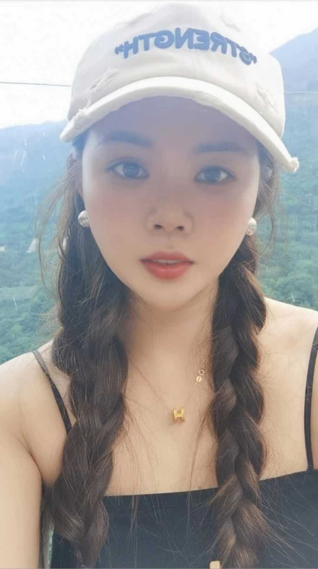 身材好年轻不错小姐姐