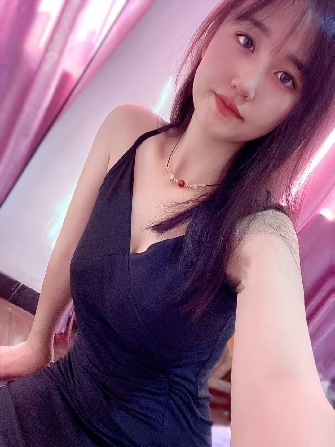 风情万种小嫩妹