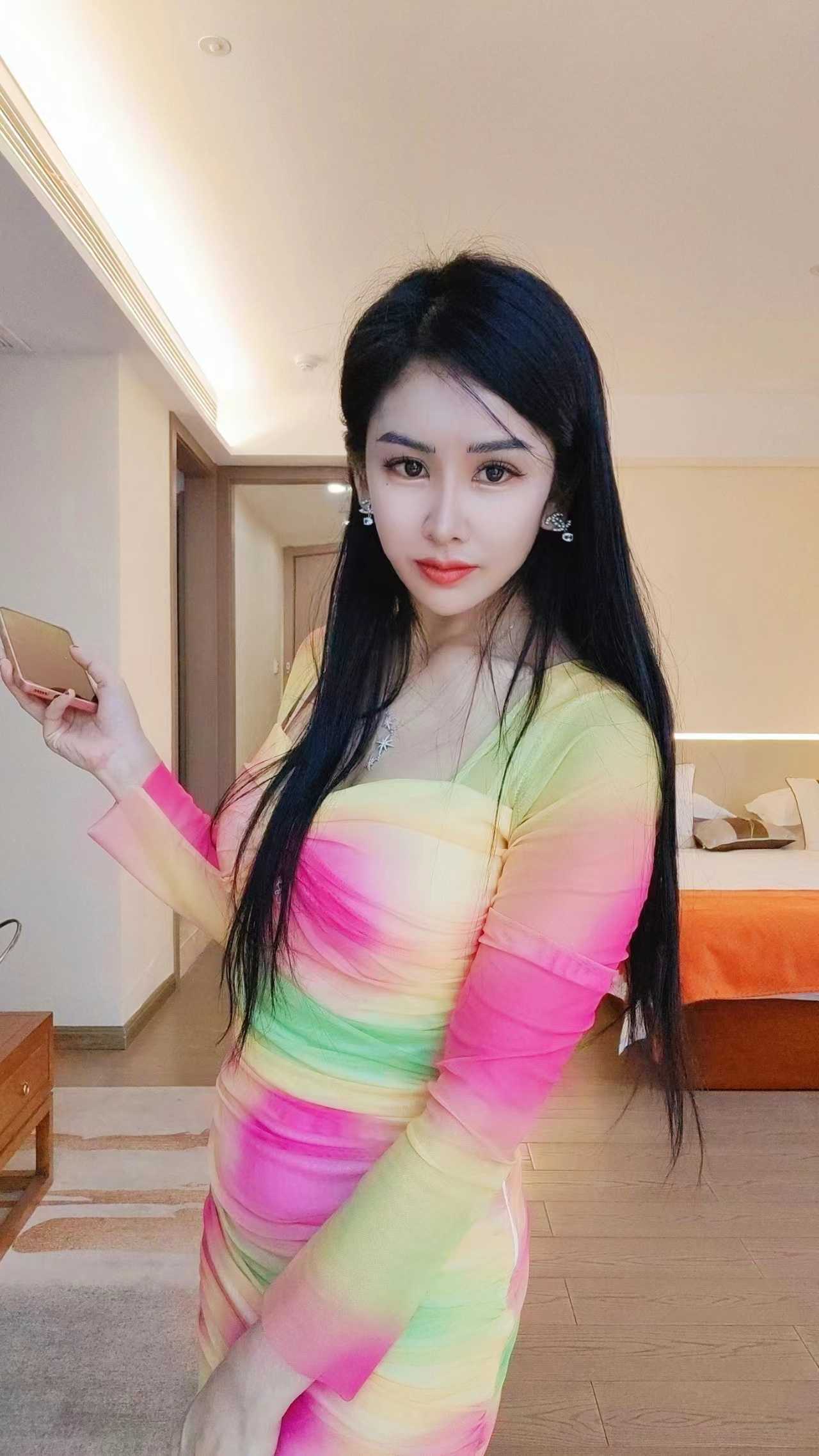 性价比高的性感少妇