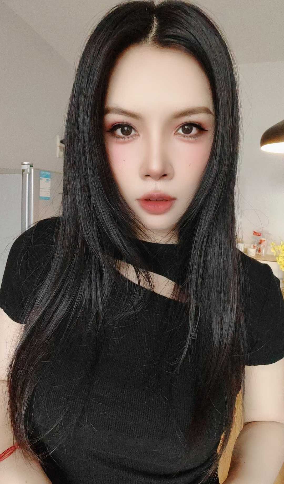 青秀区长得不错的年轻妹