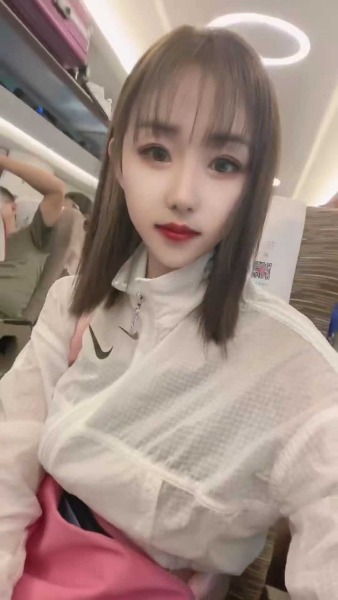 小姐姐kh一流，动作比较配合