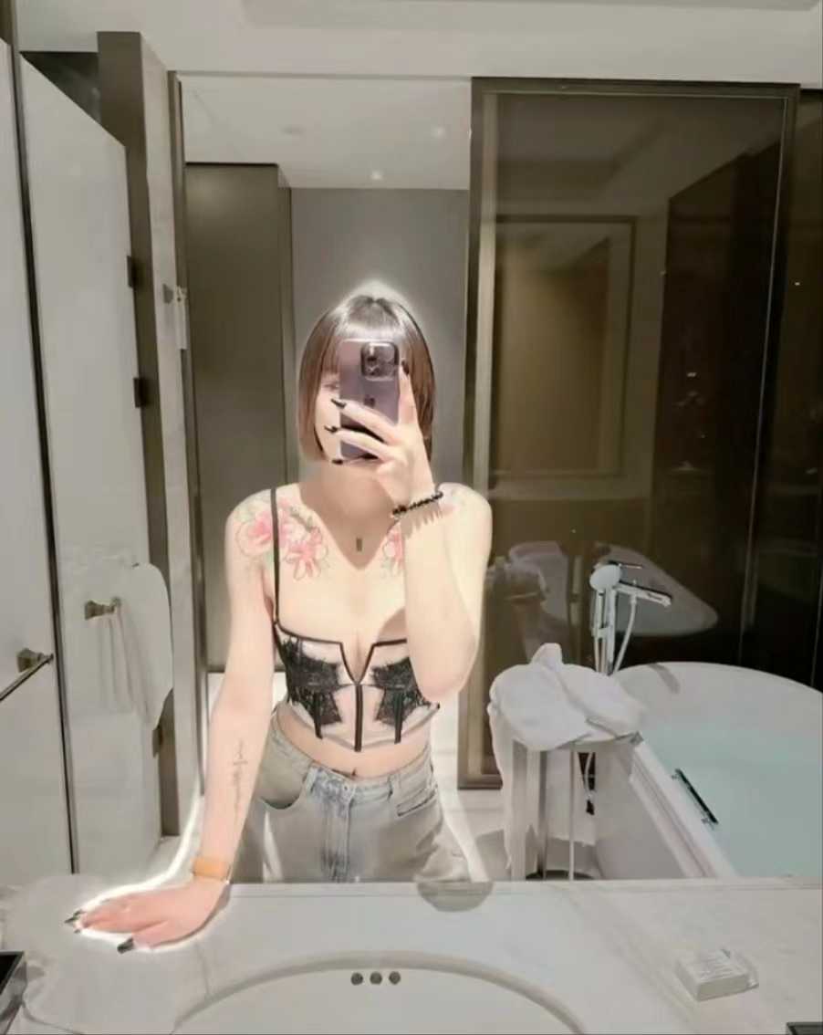 颜值很高玩的开，超刺激