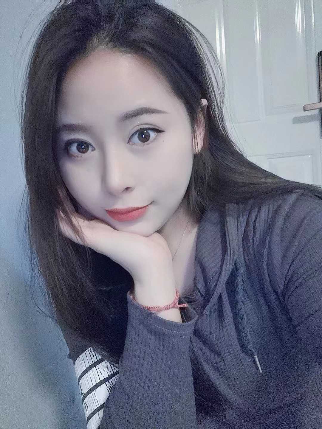 看着很有气质的一位妹子