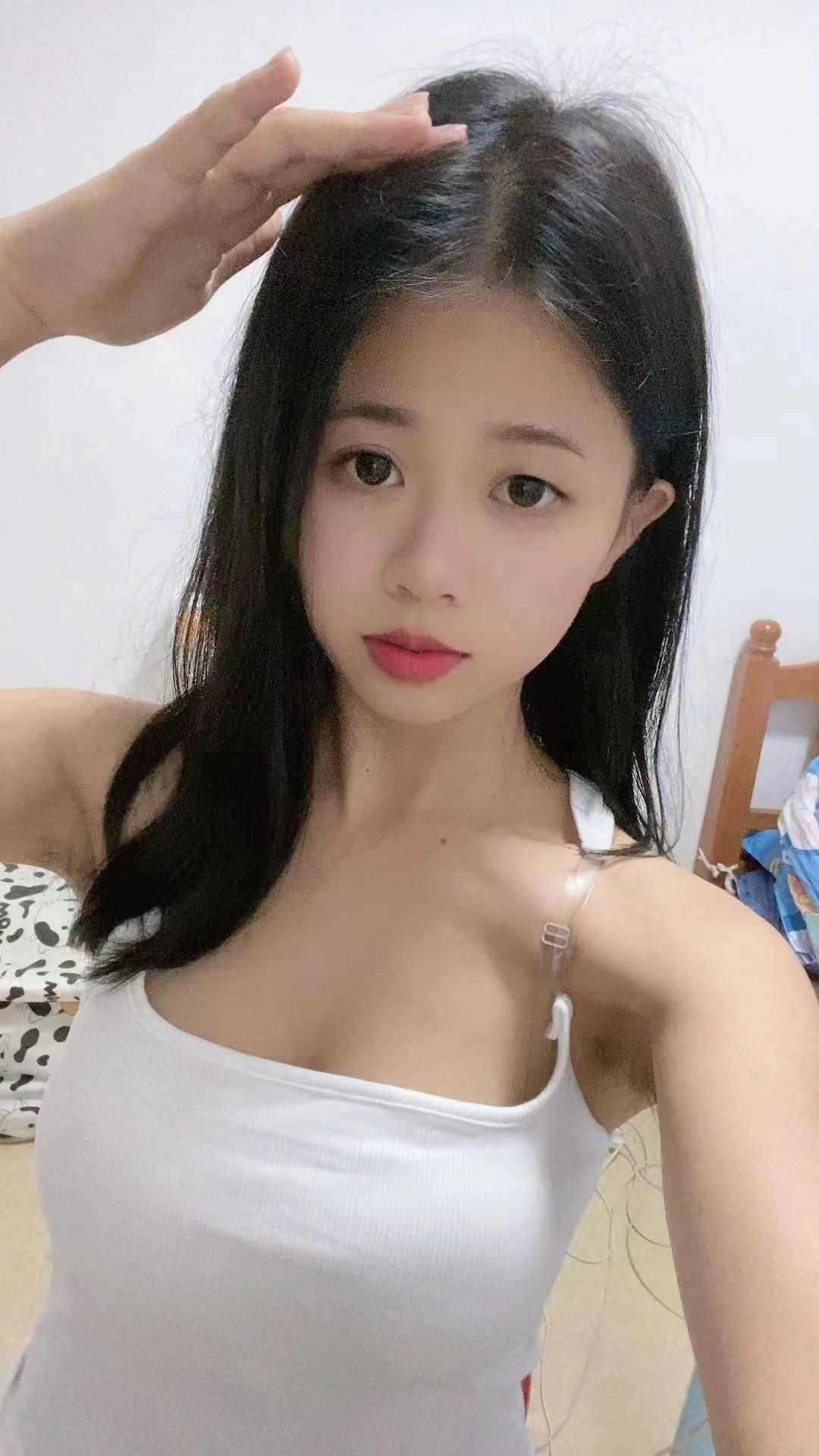 各种姿势狂草，非常配合