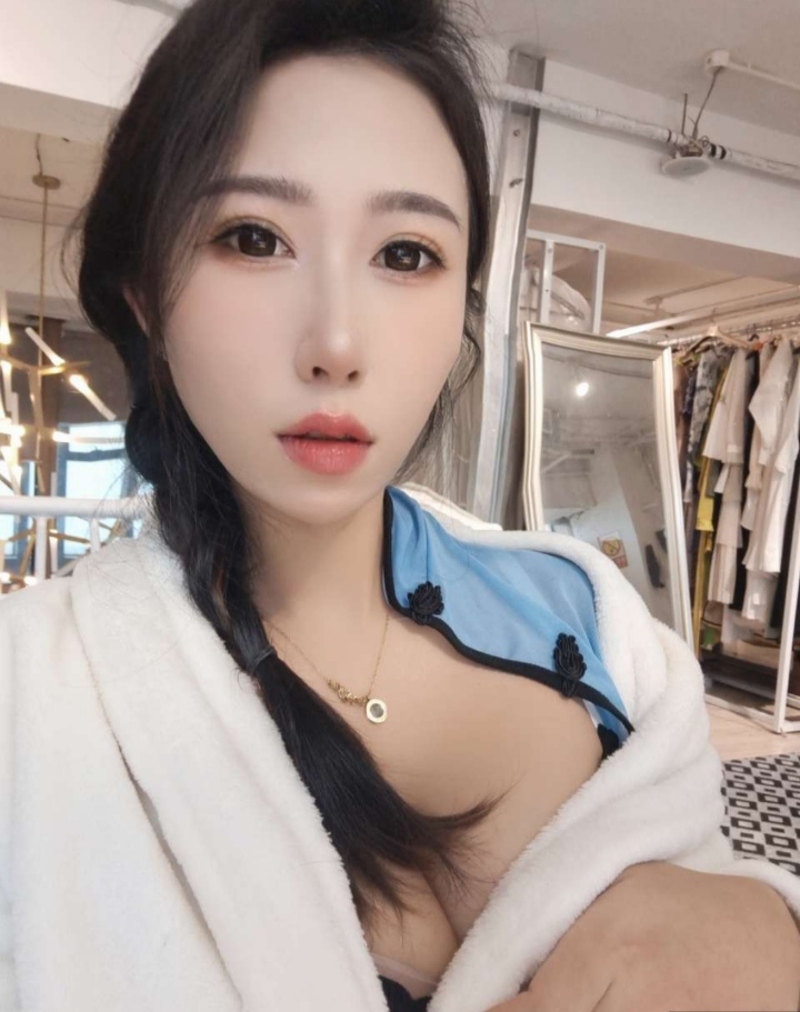 淫语sao话，让人欲罢不能。