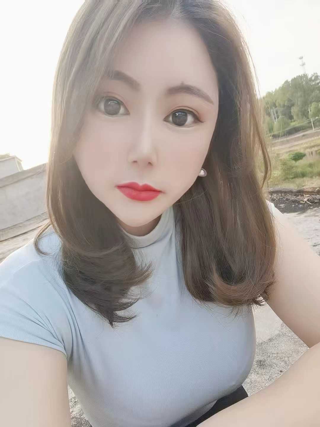 活好身材丰满胸大配合