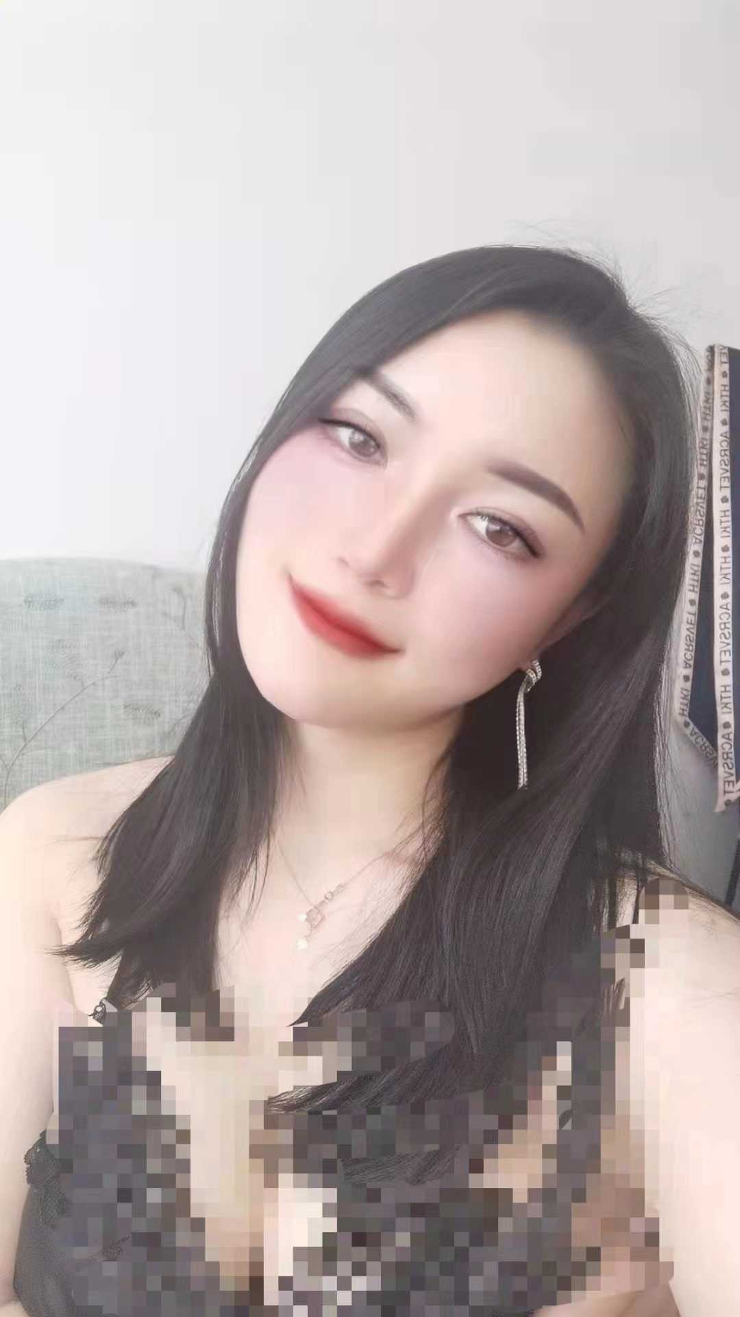 妹子胸大丰满，活不错