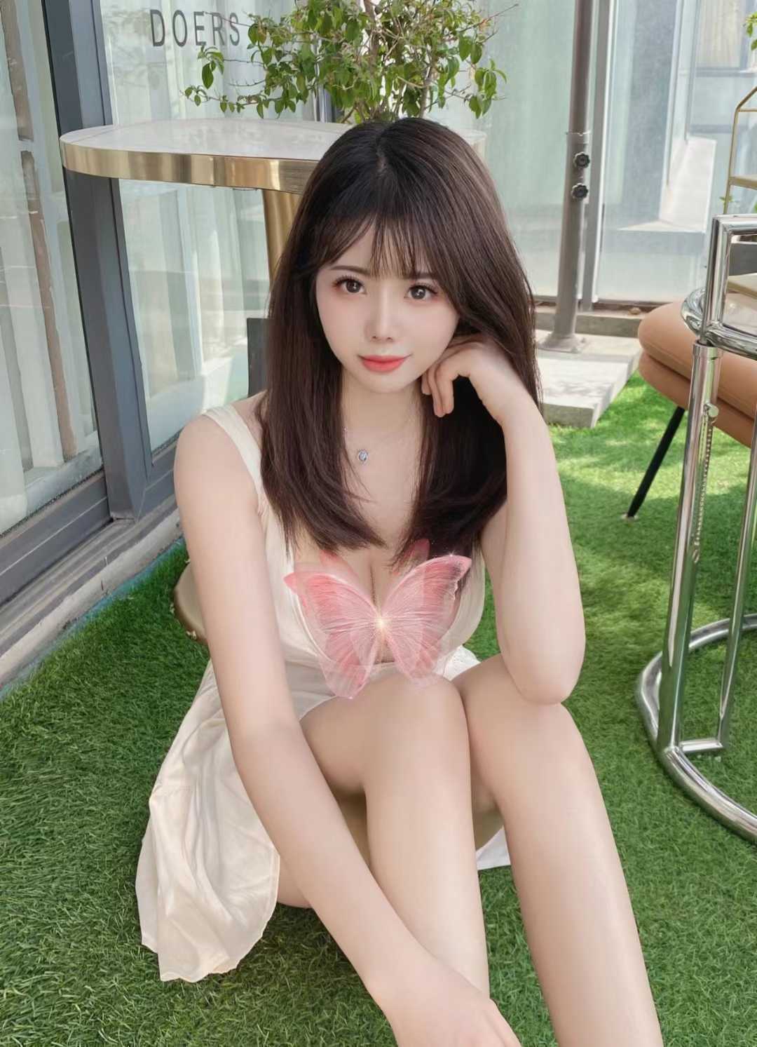 漂亮胸大手感超好