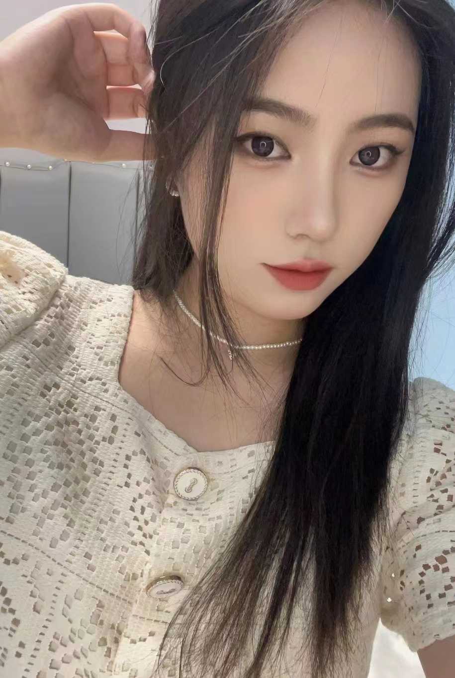 身材确实很哇塞 直接受不了