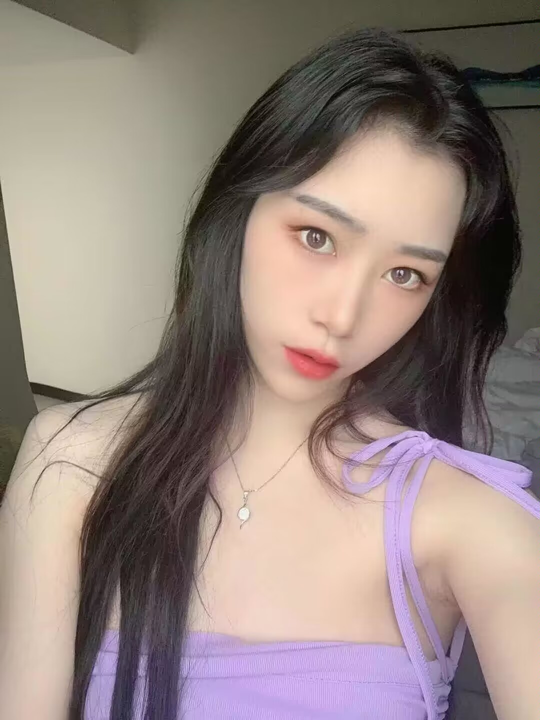 项目齐全的漂亮小妹