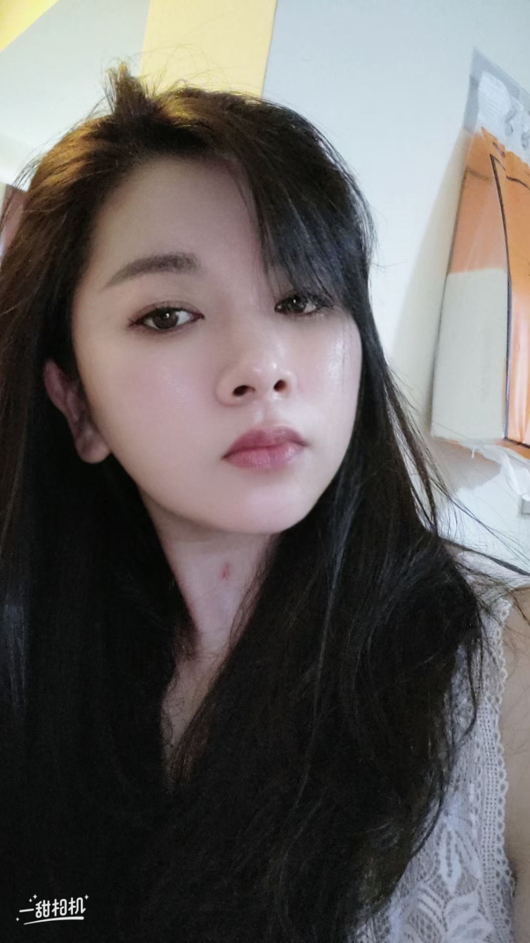 洪山广场还不错的小表妹