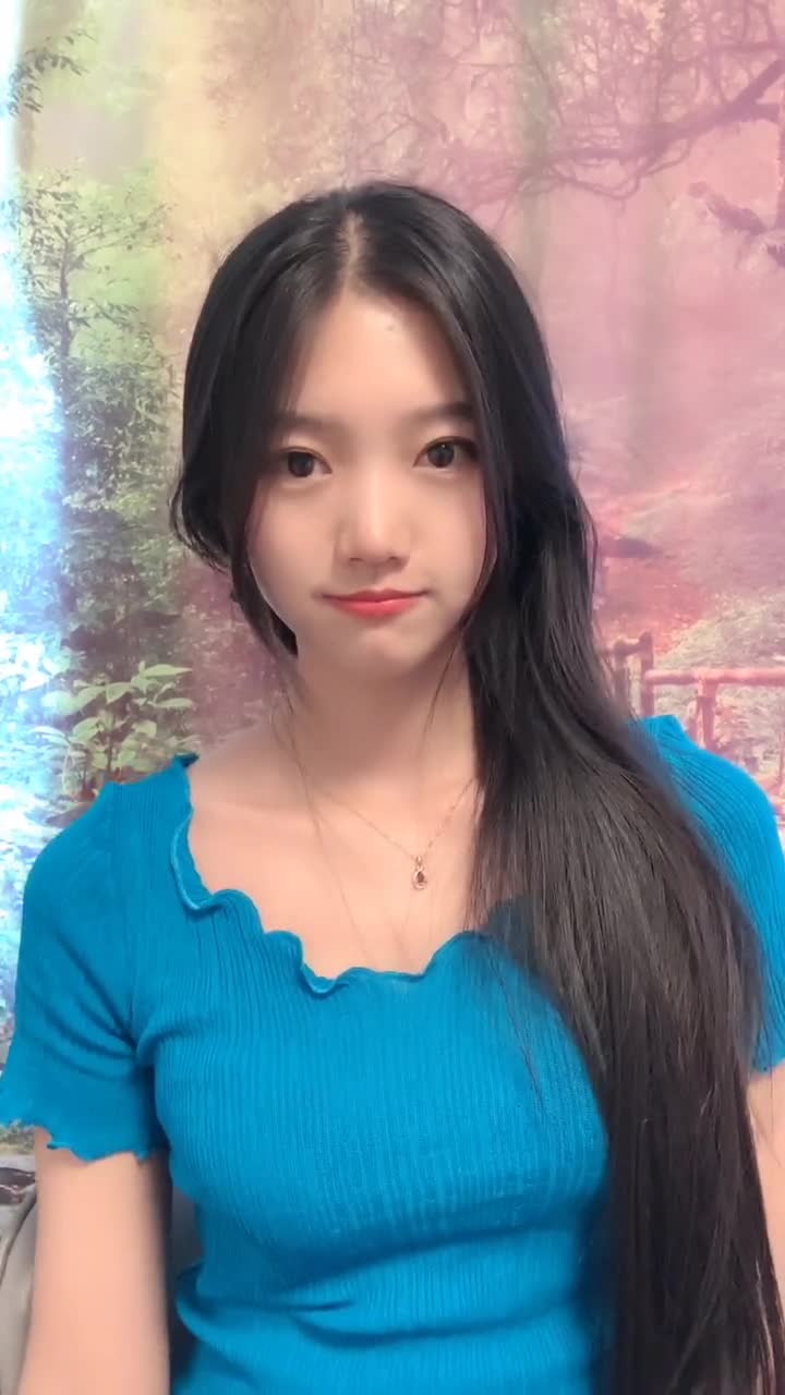 服务好的年轻小妹