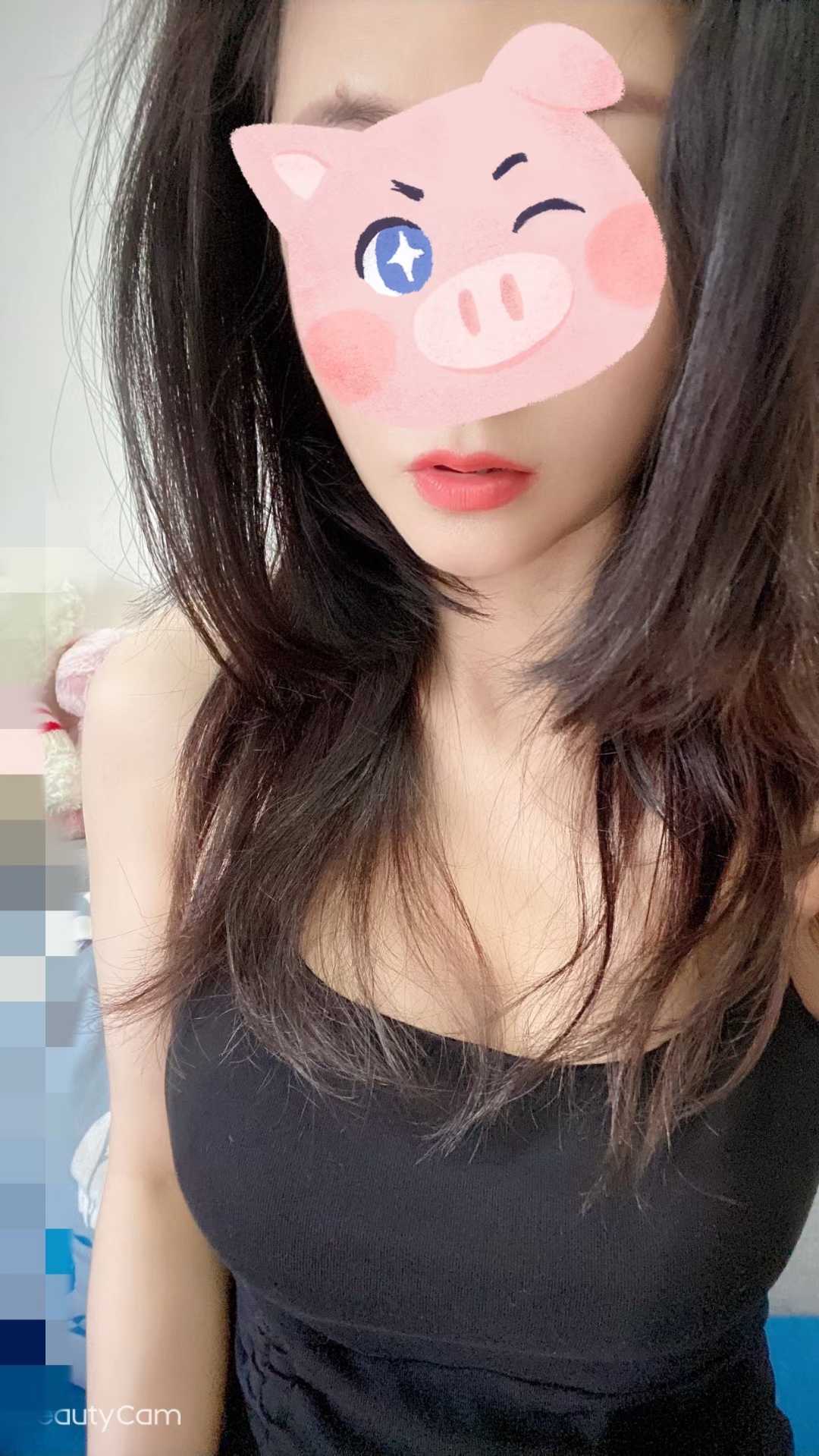 颜值不错，奶子很大