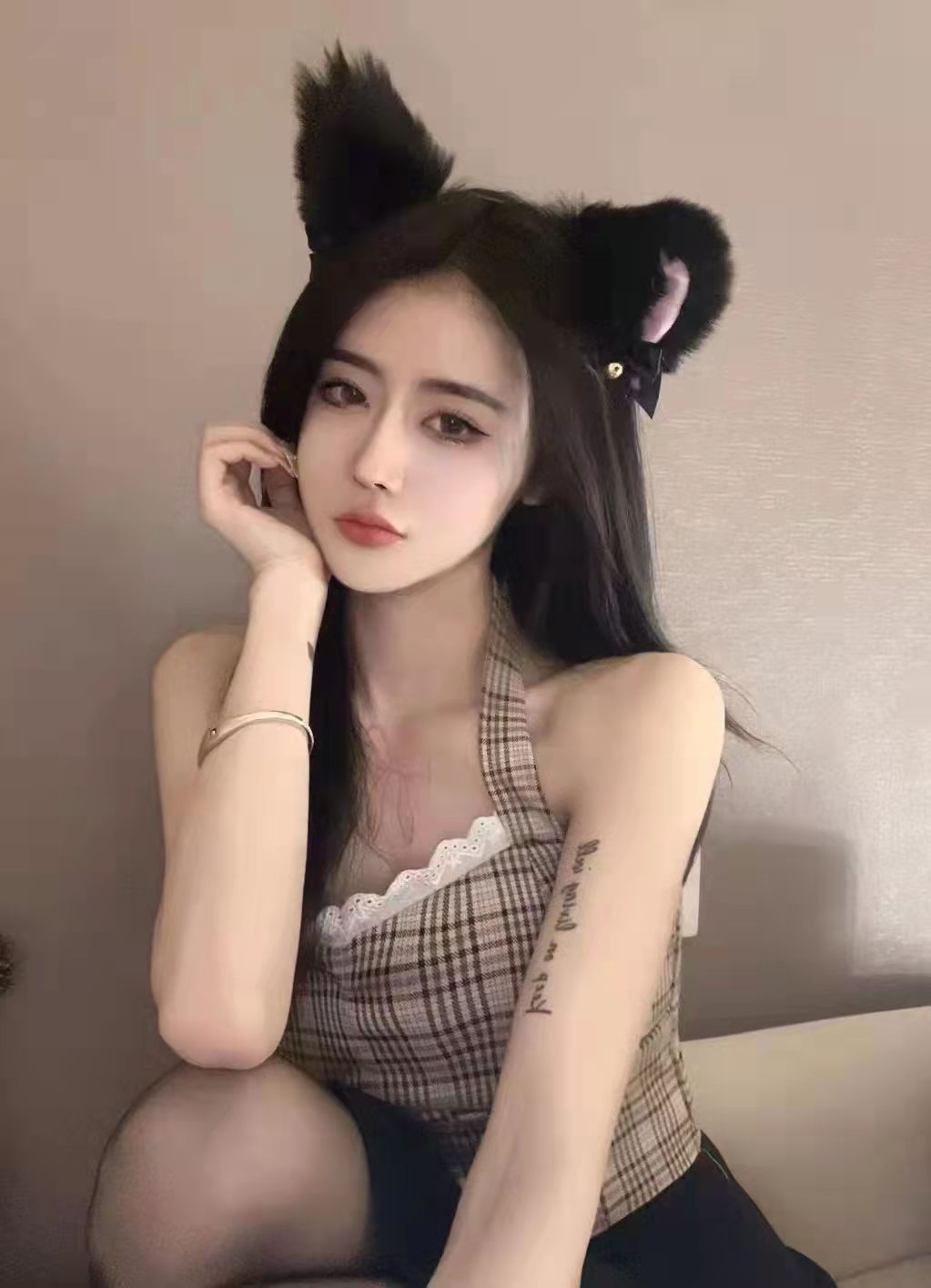 主打的年轻性感