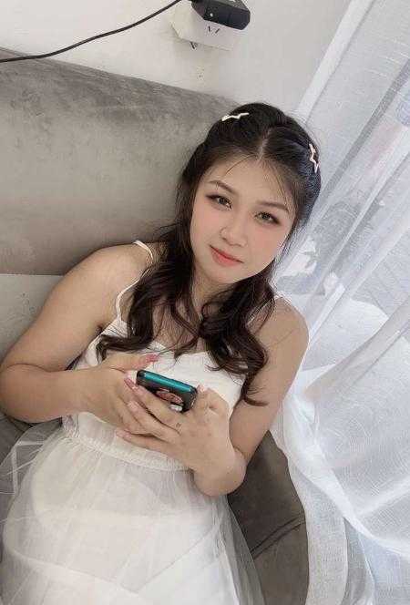 少女感十足的萌萌