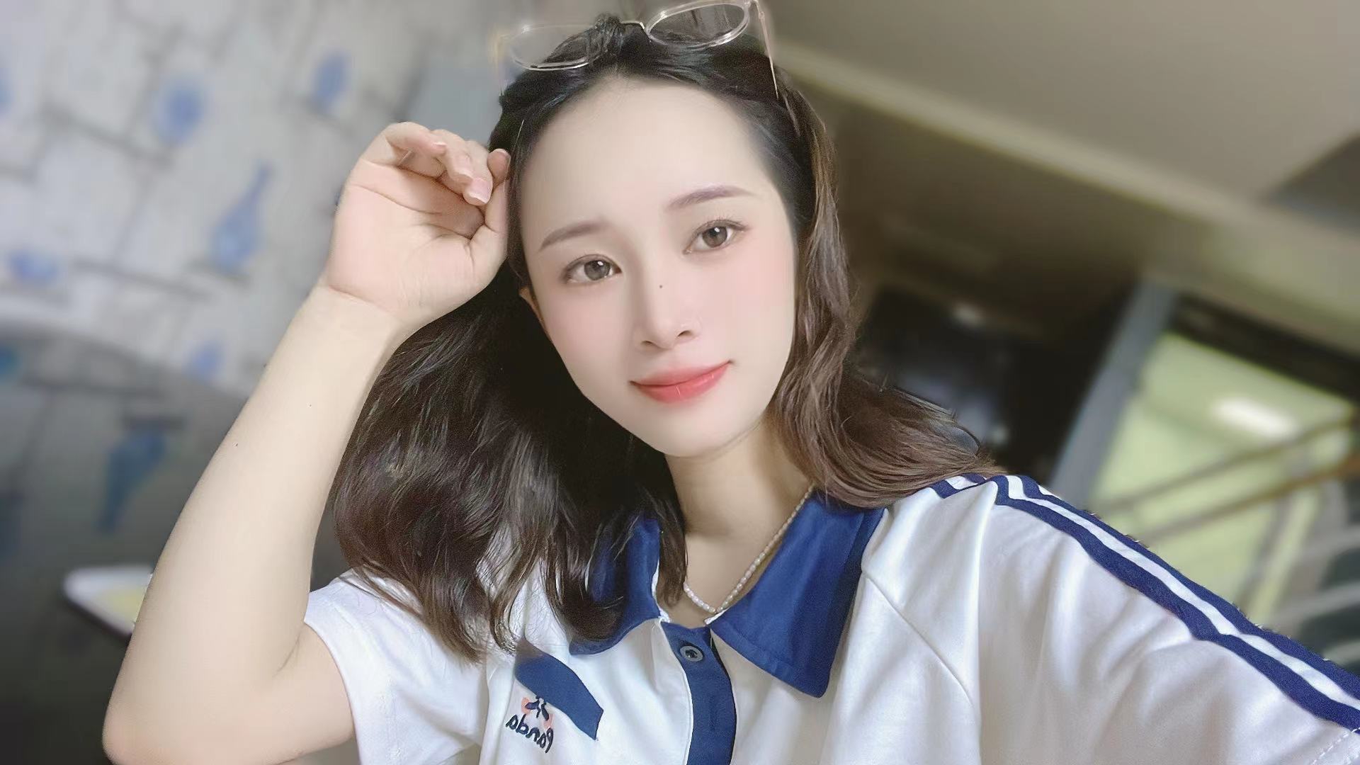 腰细屁股翘，天生的炮架子