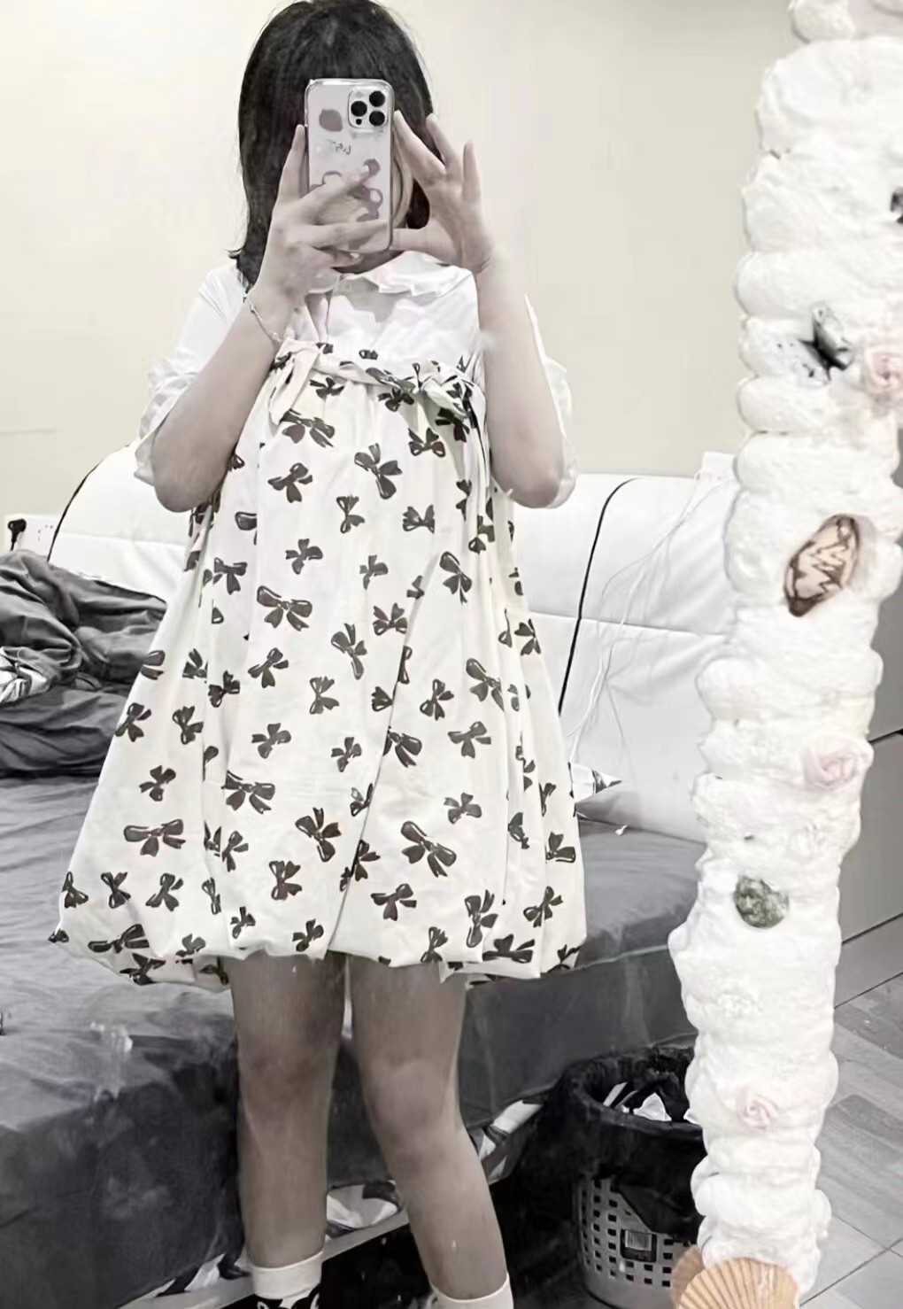 18岁的小嫩妹 做的时候好刺激