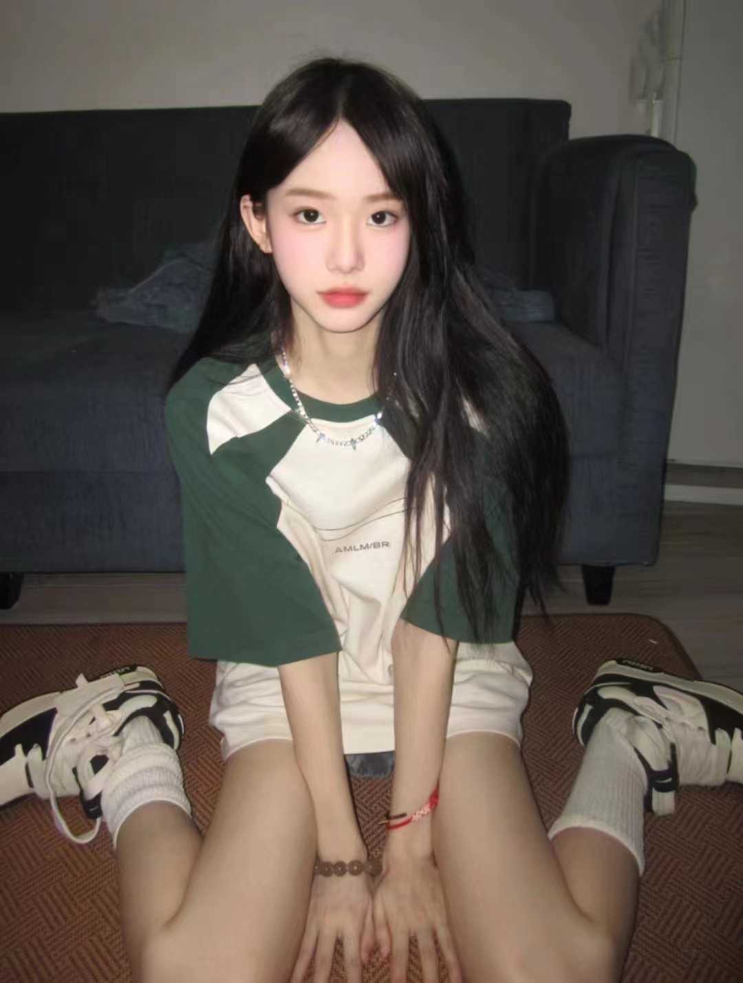 清纯大学生暑假兼职