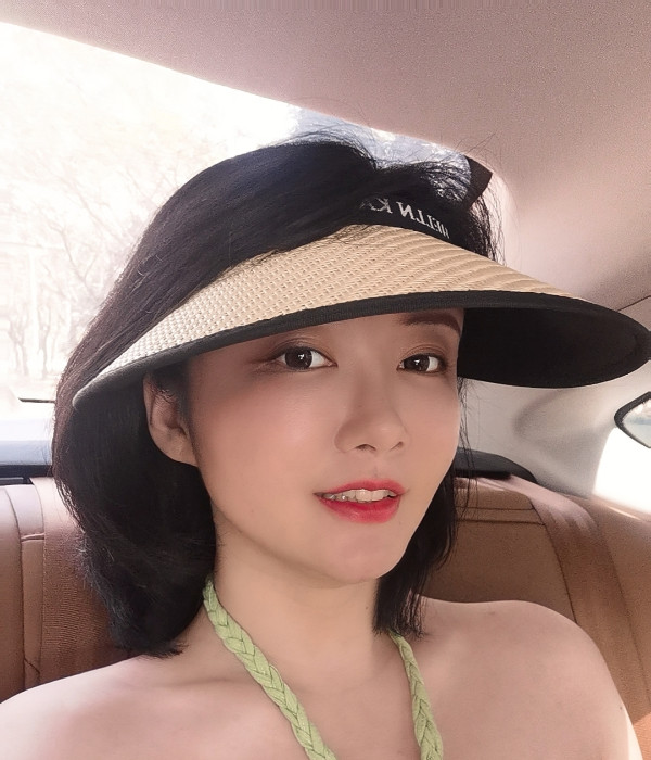 个子高新疆美女