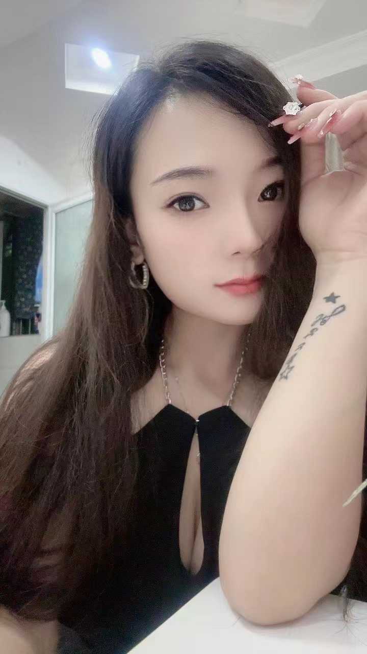 服务细致多多的妹子