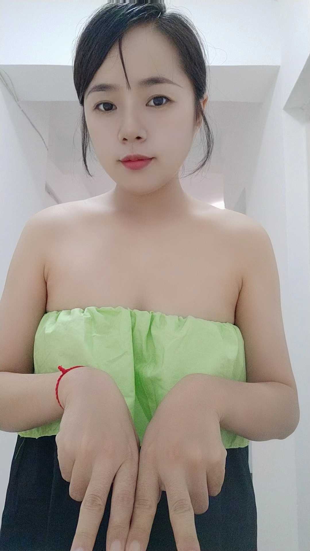 小巧可人，服务态度极好