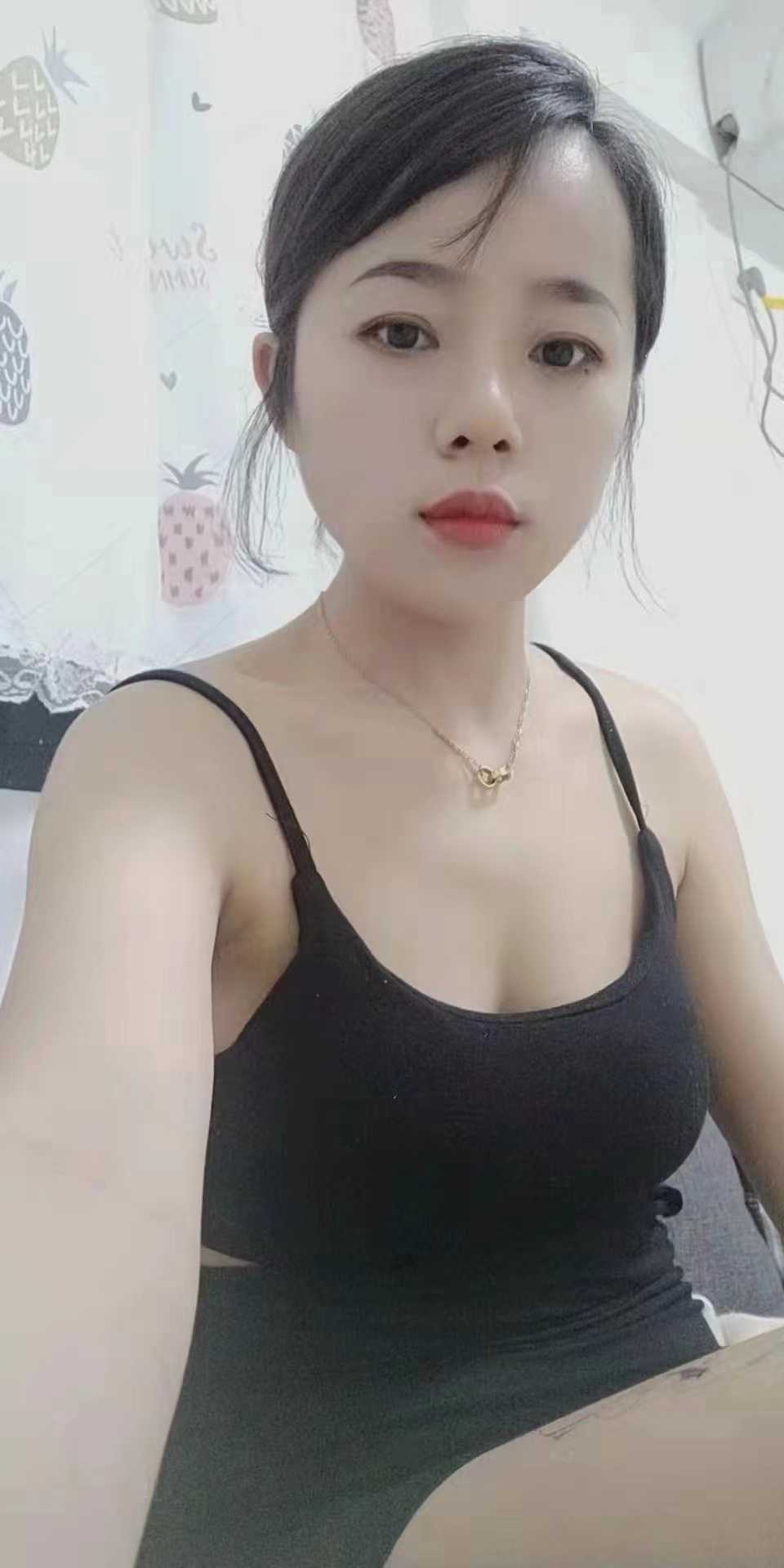 小巧可人，服务态度极好