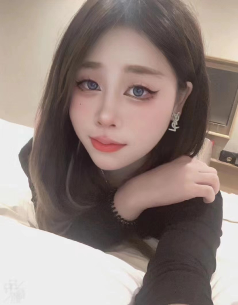 自带工作室，服务一流，身材诱人