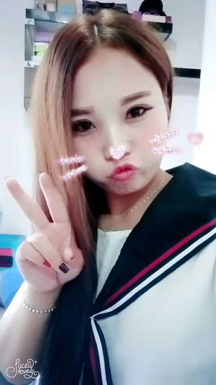 哈西学生妹赚生活费