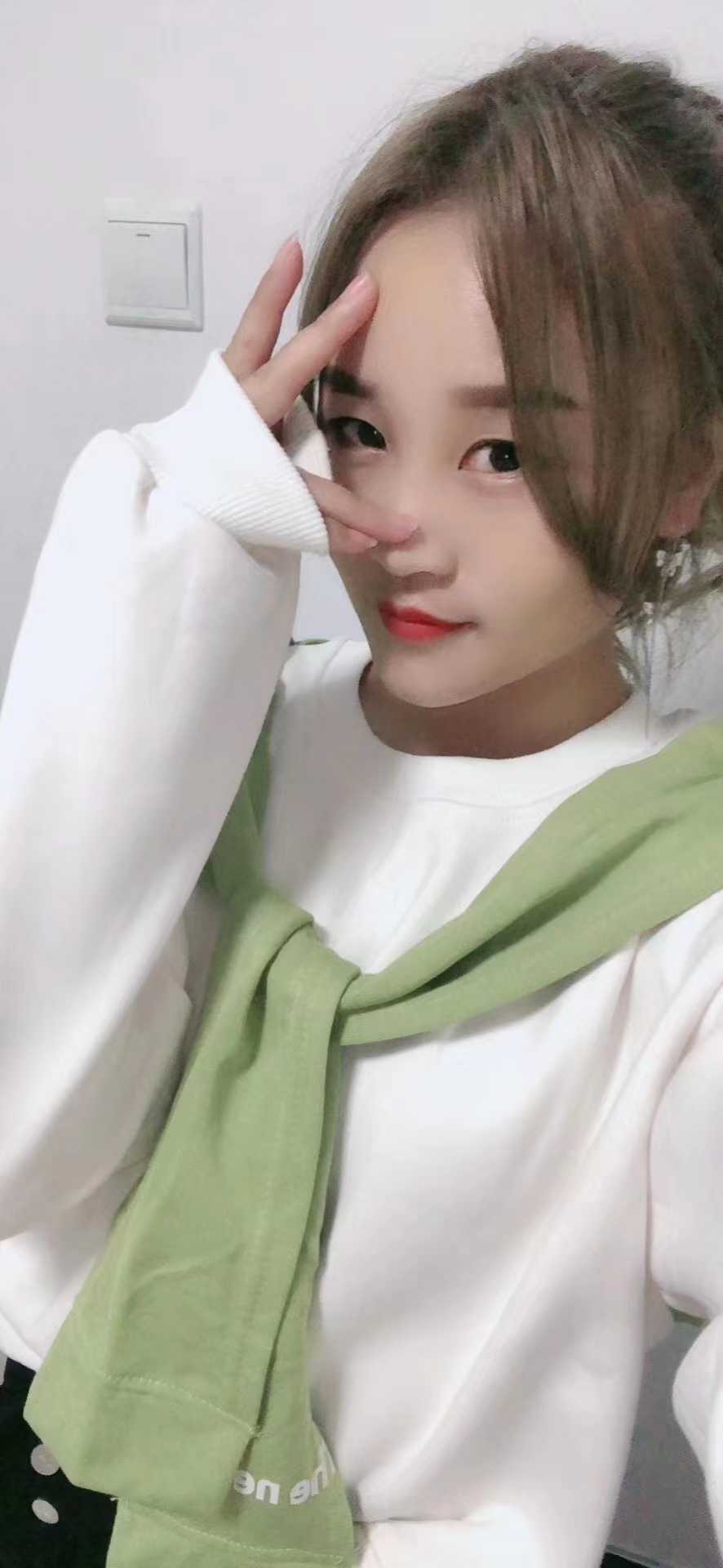 身材超级棒的小姐姐