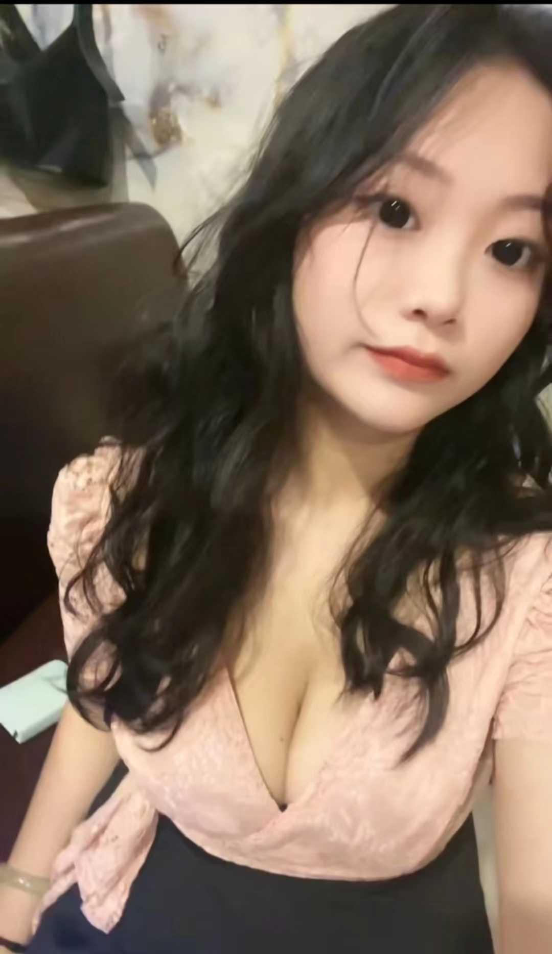 大屯里学妹佳琪