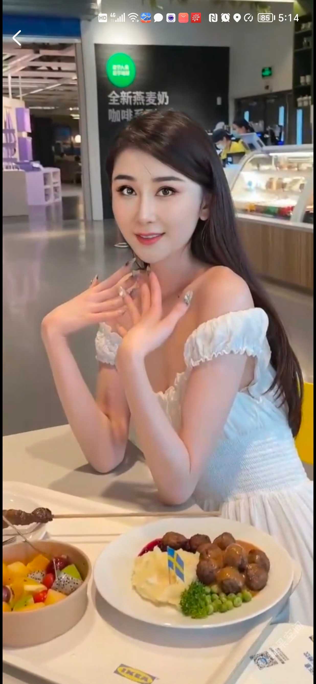 宝安西乡肉感美女