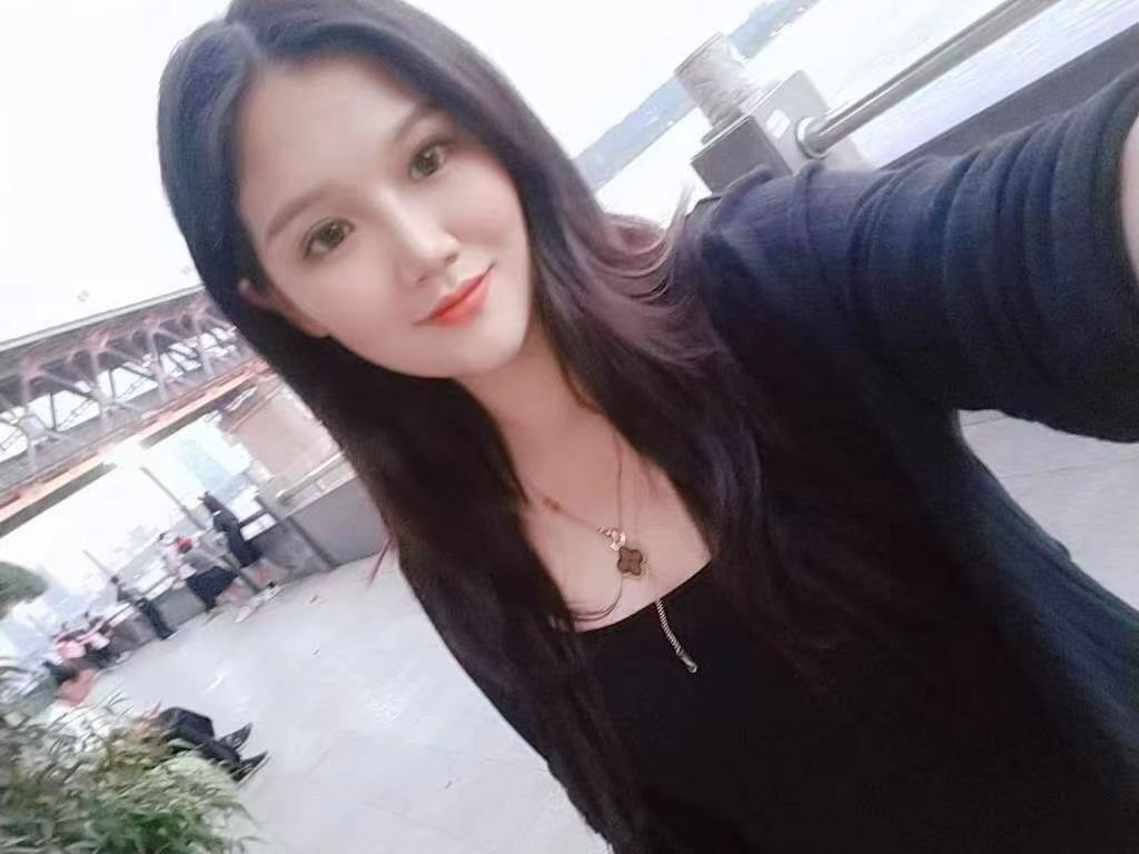 性感服务邻家小姐姐