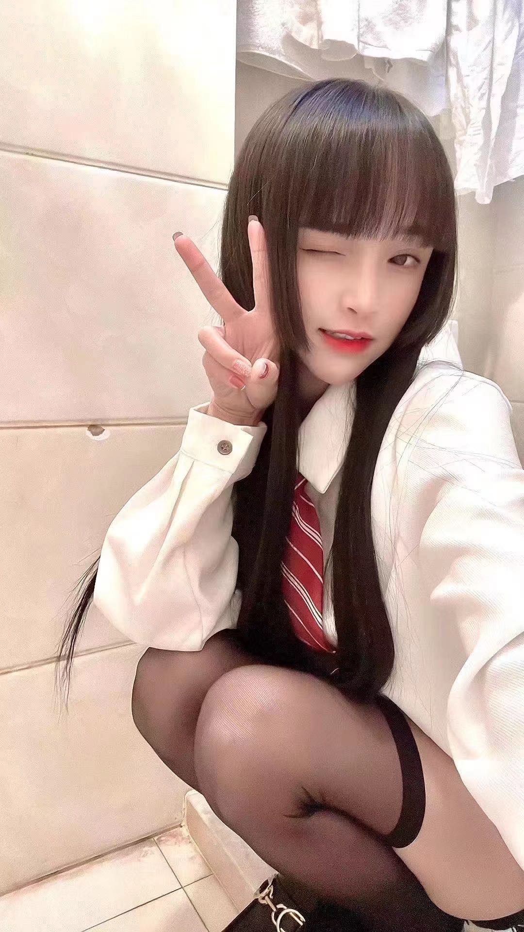 南京00后年轻嫩妹萌萌