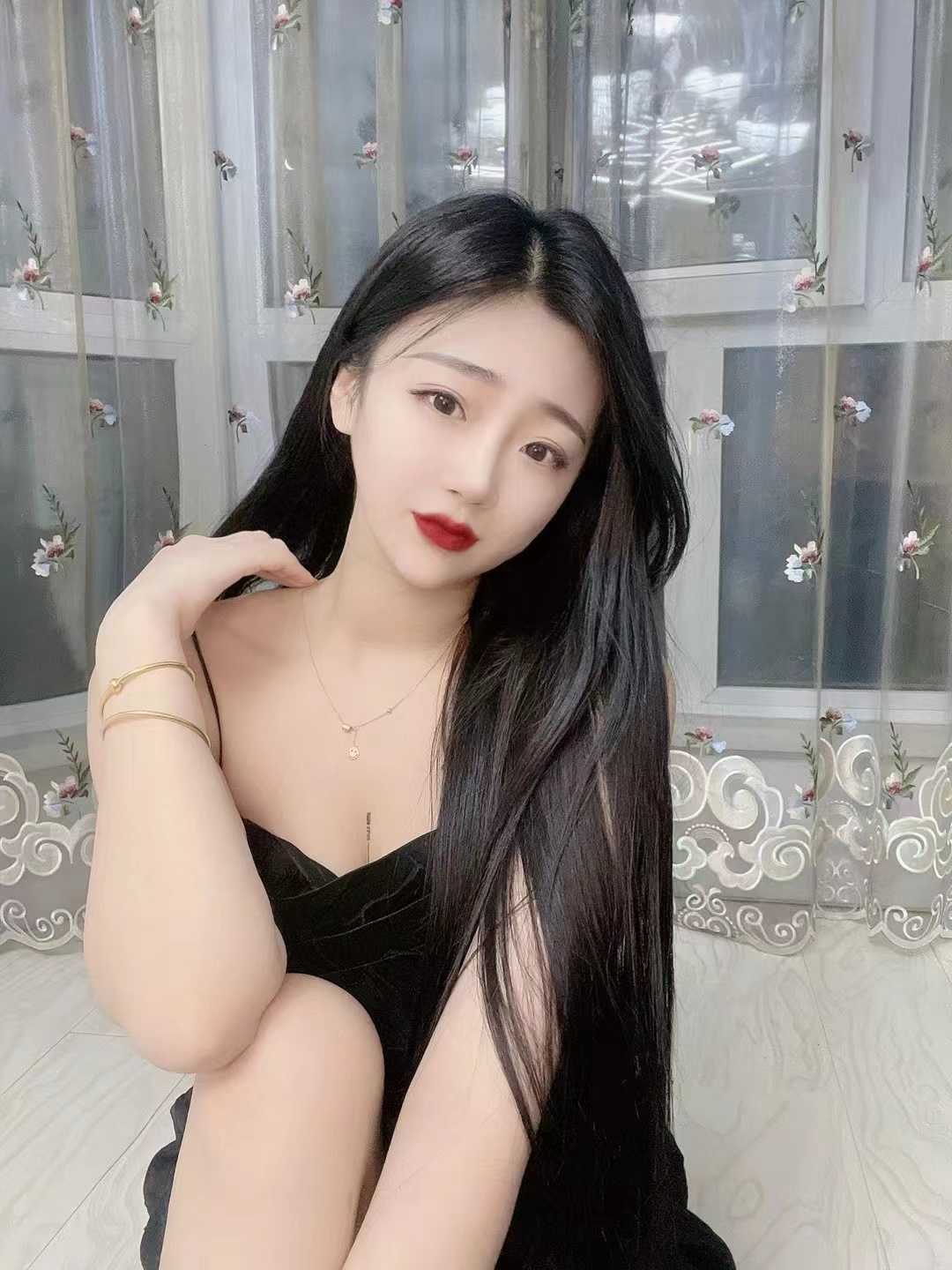 胸大而且kj真不错，无齿感