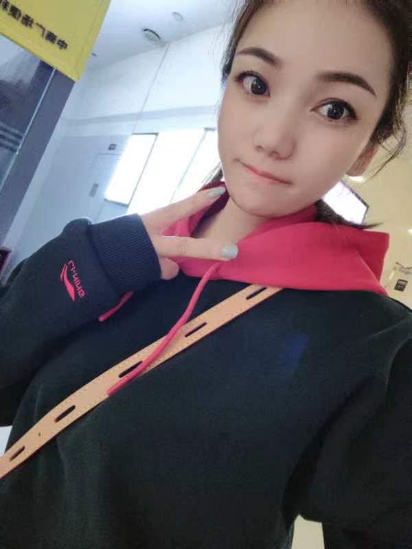 张家界的小姐姐