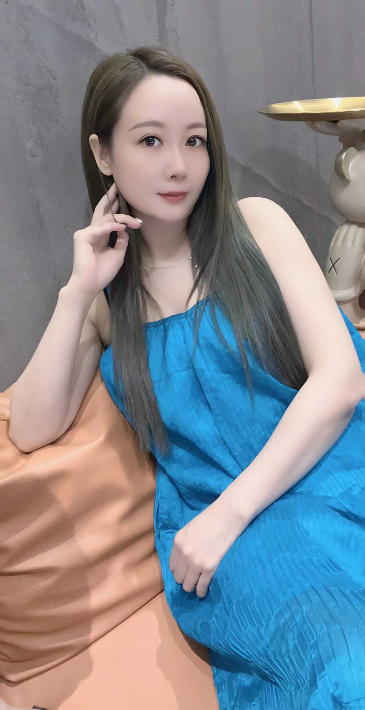 越秀 深~hou小少妇