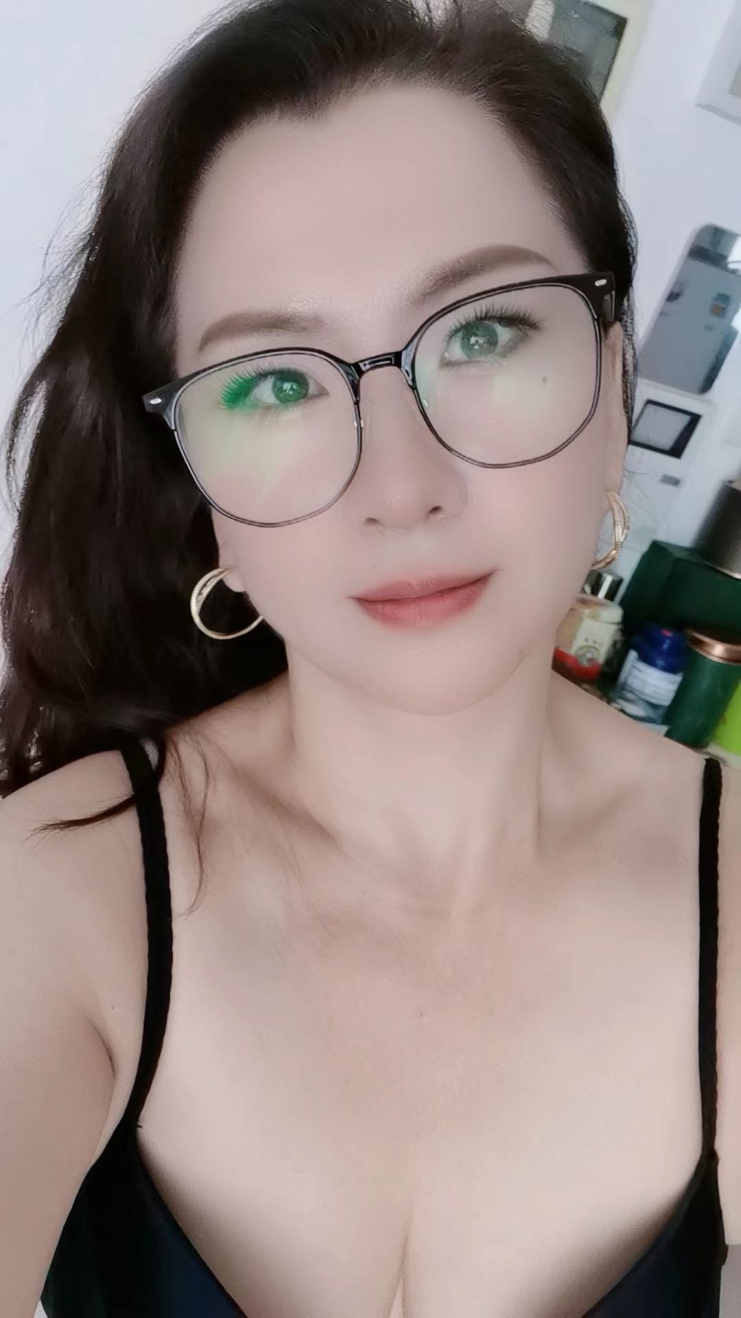 罗湖气质丁字裤少妇