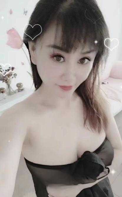 裕华妩媚大波少妇