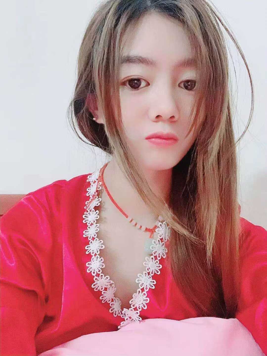 龙华性感大波妹晓晓