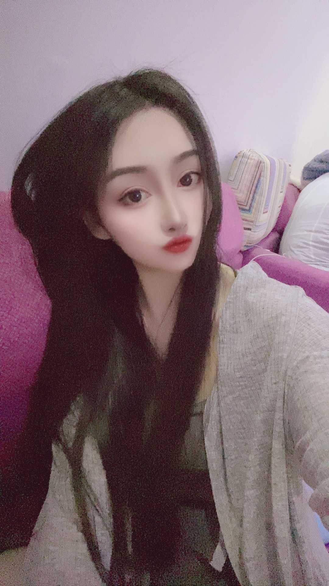 身材颜值超级棒的小姐姐