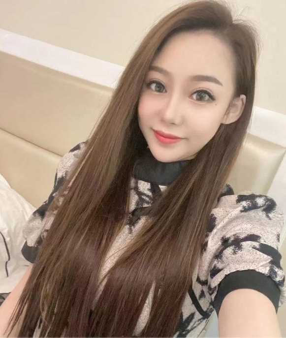 服务很好的美女