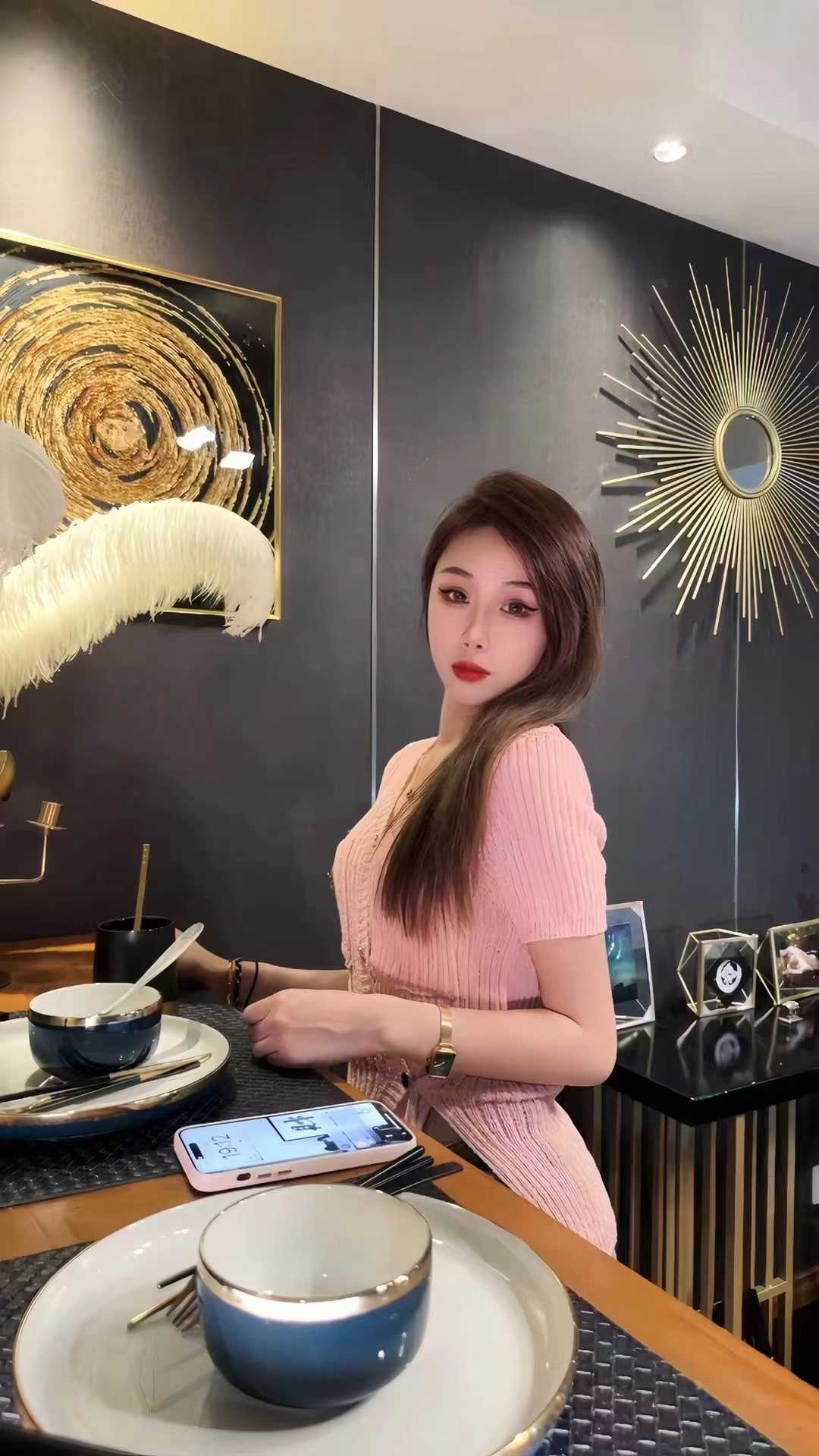 会主动服务气质女神