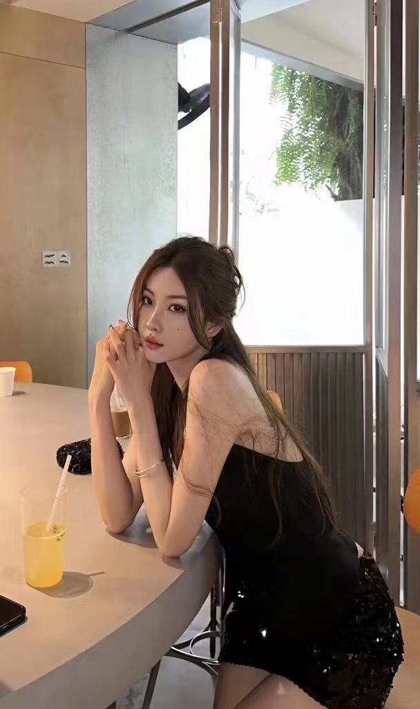 臀部手感好，翘起来诱惑