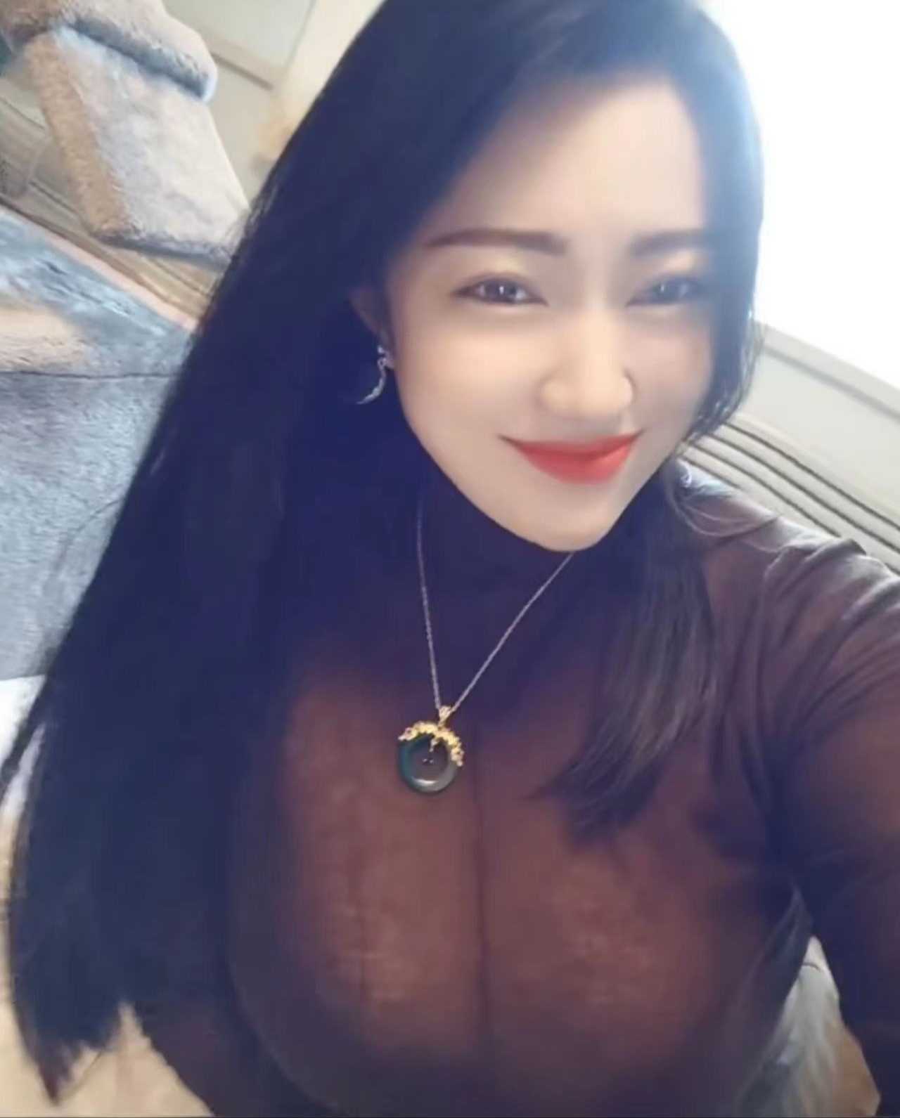 武昌大胸婷婷姐