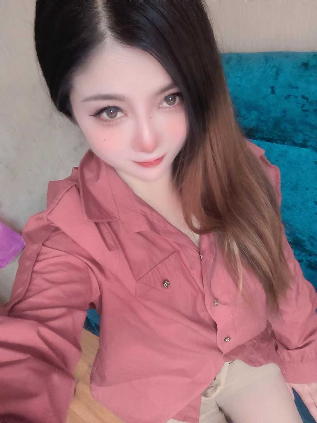 武昌安安妹子，可接吻